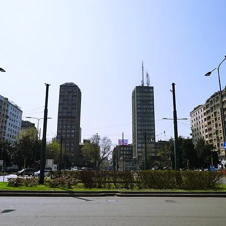 Repubblica 1 * Milánó
