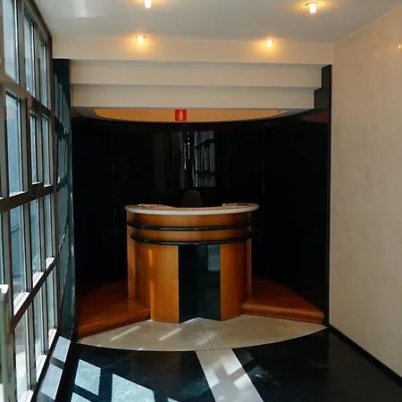 Repubblica 1 Apartman Milánó